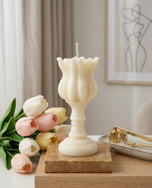 Tulip Candle