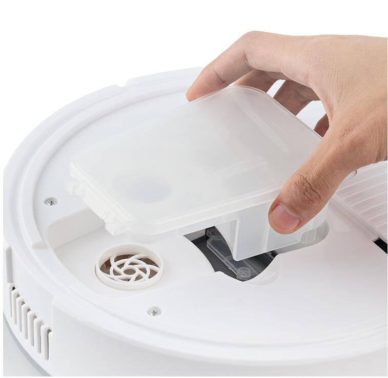 Auto-Charging Smart Robot Vacuum