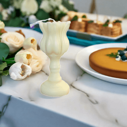 Tulip Candle